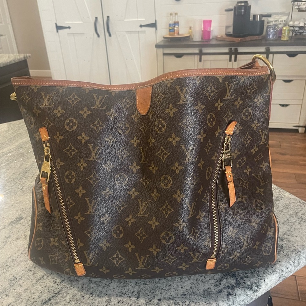 GM Louis Vuitton delightful